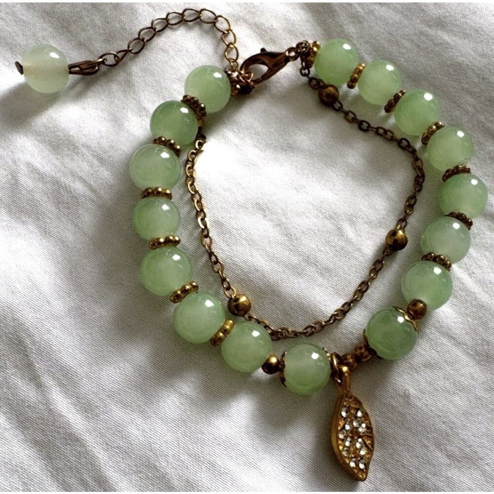 Green Jade Beaded Bracelet Gold Tone Leaf Charm Double Strand Adjustable